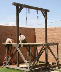 200px-Tombstone_courthouse_gallows.jpg